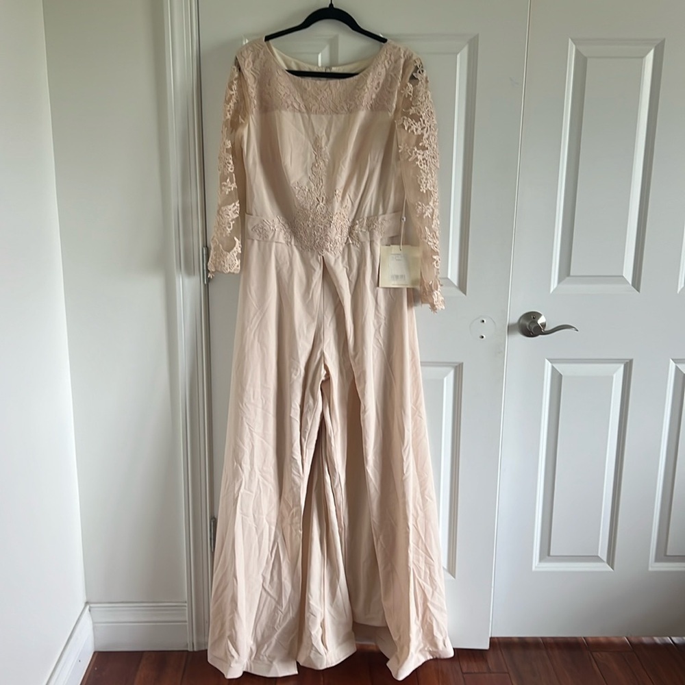 NWT Lanting Bridal Cream Colored Lace Details Wedding Gown Jumpsuit Size US 14